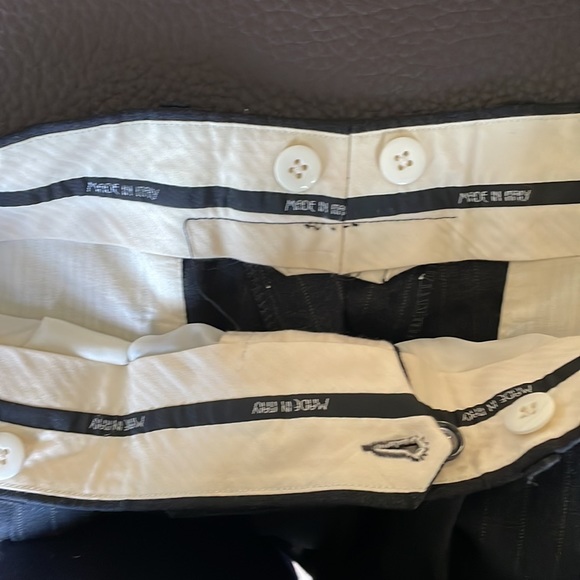 Italy wool men’s suit Sz 42 pin stripe dark light grey. Pleated 36” pant. - Picture 7 of 8